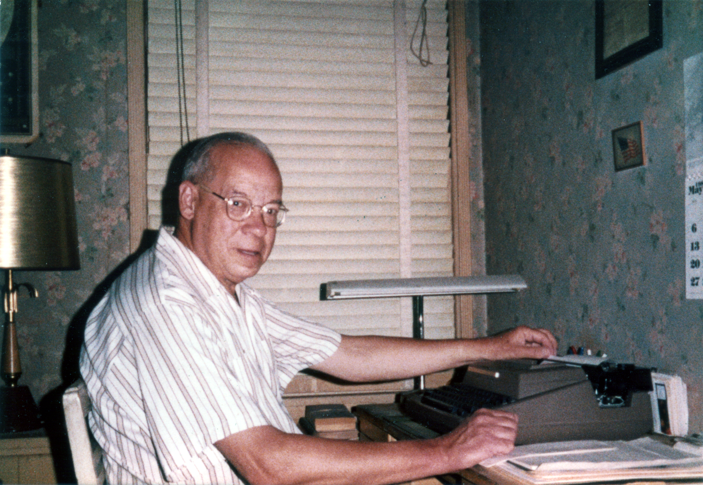 Donald L. Franson with typewriter at home in North Hollywood, California - 1984 - photo by WRF