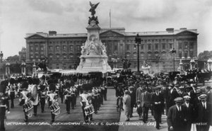 Victoria Memorial, Buckingham Palace, and Guards - London, February 1939